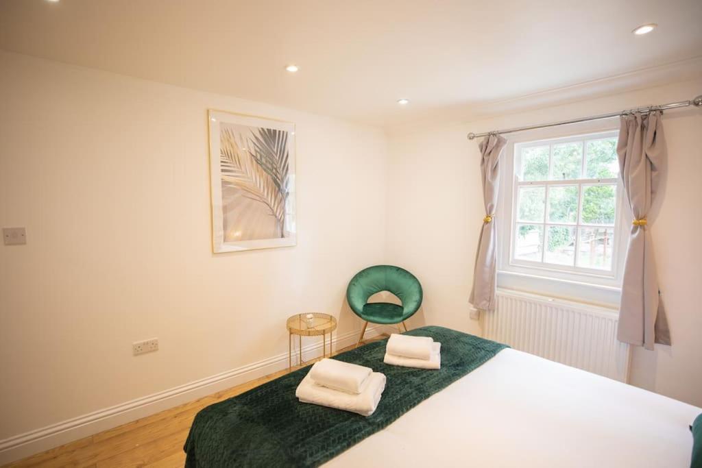 Perfect Location 4Bed 2 Bath Spacious Apartment London Kültér fotó