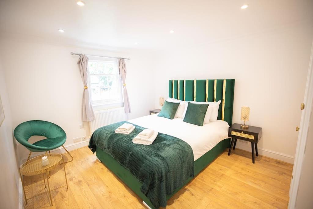 Perfect Location 4Bed 2 Bath Spacious Apartment London Kültér fotó